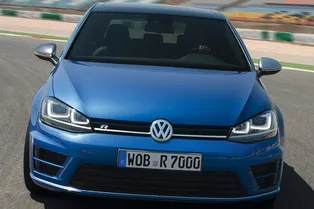 43 года эволюции Volkswagen Golf за полторы минуты 43 года эволюции Volkswagen Golf за полторы минуты