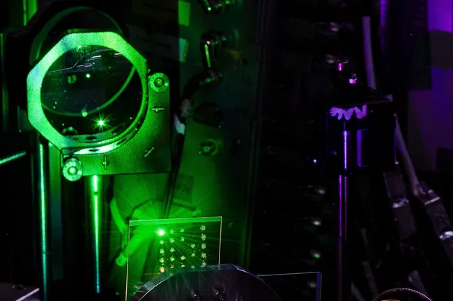 Квантовая фокусировка позволила достичь экстремальной интенсивности света