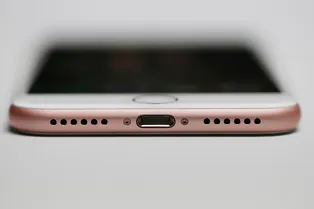 Apple защитит iPhone от взлома спецслужбами