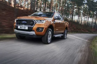Ford заставили буксировать 20 домов на колёсах