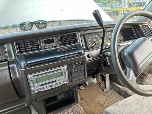 салон toyota crown viii салон toyota crown viii