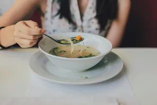 7 продуктов, которые помогут успокоить ЖКТ