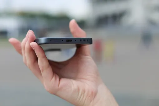 Динамик iQOO Z11 и порт Type-C разъемы и динамики iQOO Z11
