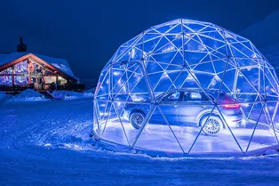 Porsche открыла самую высокогорную точку продаж