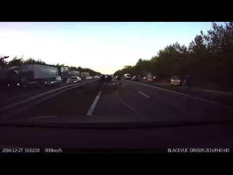 Нажми и смотри