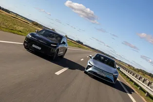 Вот гибрид с самым крутым запасом хода в России: он только что поставил национальный рекорд