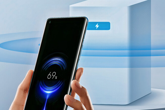 Xiaomi показала революционную беспроводную зарядку Mi Air Charge, которая заряжает смартфоны по воздуху Xiaomi показала революционную беспроводную зарядку Mi Air Charge, которая заряжает смартфоны по воздуху