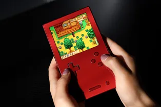 Анонс Ayaneo Pocket Vert: портативная консоль для любителей ретро-игр