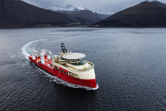 Морской утюг: корабли с инверсным носом Морской утюг: корабли с инверсным носом