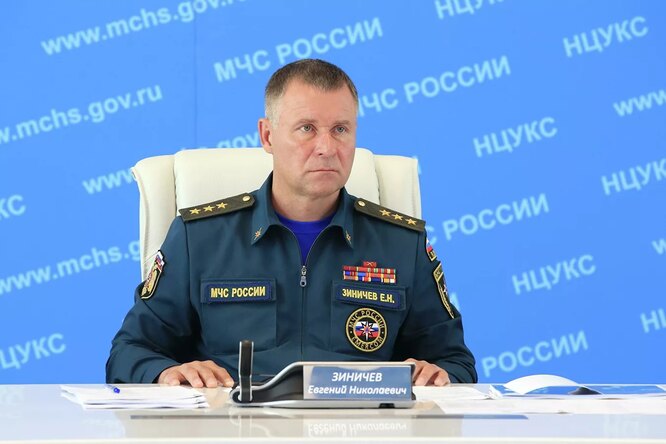 Глава МЧС России погиб на учениях. Евгений Зиничев отдал жизнь, спасая человека Глава МЧС России погиб на учениях. Евгений Зиничев отдал жизнь, спасая человека