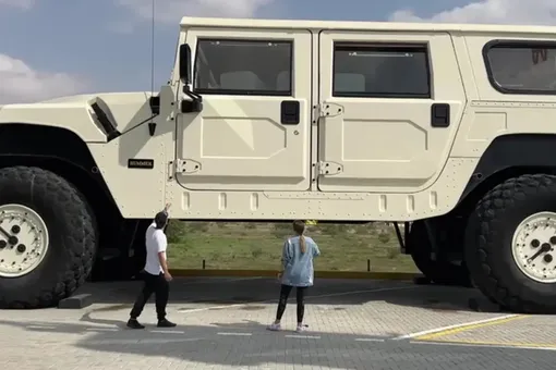 автодом hummer радужного шейха