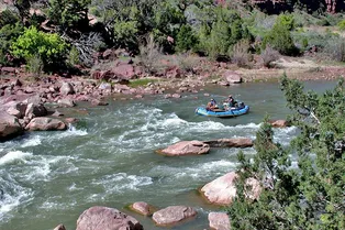 Ученые объяснили, как река Грин-Ривер обманула гравитацию