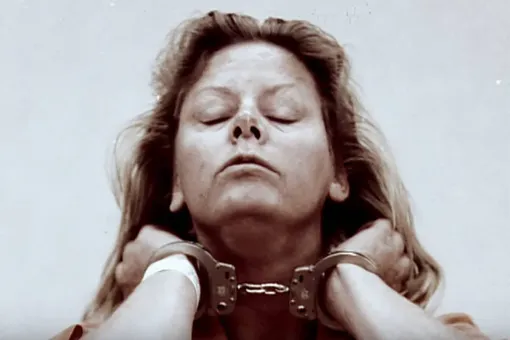 «Первая женщина-маньяк США»: история Эйлин Уорнос «Первая женщина-маньяк США»: история Эйлин Уорнос