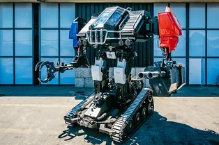 Битва огромных роботов-гладиаторов: прямая трансляция Битва огромных роботов-гладиаторов: прямая трансляция