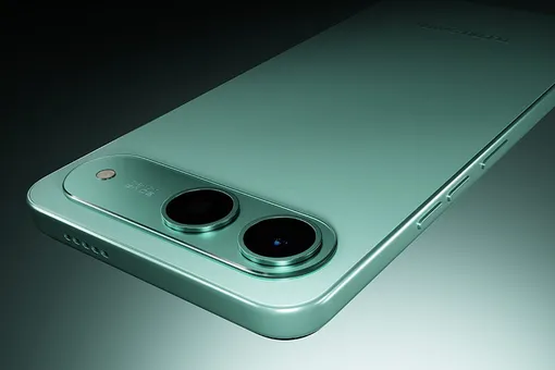 Представлен дешевый смартфон Tecno Spark Go 5G с экраном 120 Гц и 50-Мп камерой