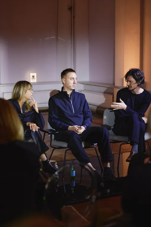 дискуссия «Искусство невидимого: когда технологии становятся искусством и создают видимое будущее»