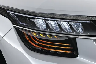 Kia показала бюджетный кроссовер Seltos Kia показала бюджетный кроссовер Seltos