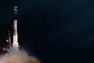 США отследили взрыв европейской ракеты в космосе США отследили взрыв европейской ракеты в космосе
