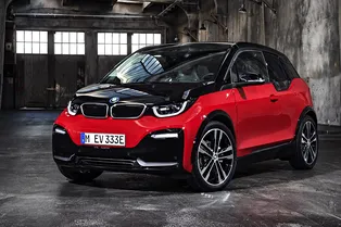 Битва поколений: электромобиль BMW i3s против Dodge Charger Битва поколений: электромобиль BMW i3s против Dodge Charger