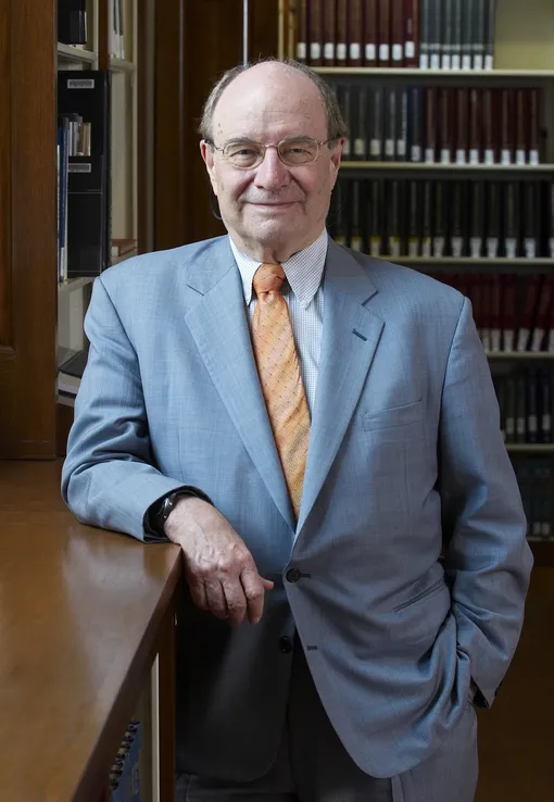 Уолтер Гилберт