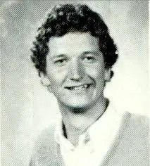 Молодой Тим Кук