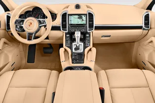 Porsche платит компенсацию за светлую кожу Porsche платит компенсацию за светлую кожу