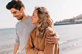 В каком возрасте одиночество начинает «бить по психике»