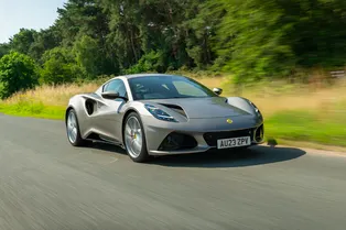 Lotus показал Emira — свой самый мощный 4-цилиндровый автомобиль за всю историю Lotus показал Emira — свой самый мощный 4-цилиндровый автомобиль за всю историю