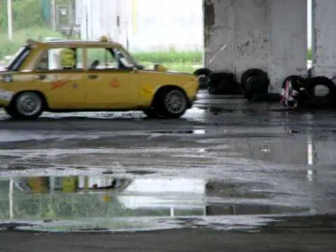 Нажми и смотри
