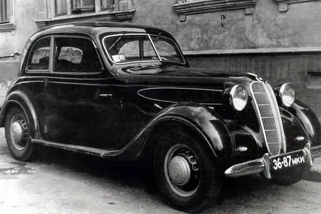 Как маршал Жуков спас BMW: удивительный эпизод истории машин из Баварии