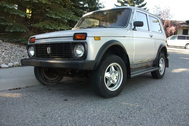 Как советский джип «Козак» взбодрил Канаду