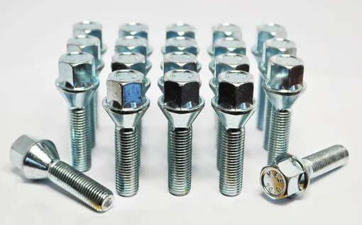 Колесные болты с конусным посадочным местом фото