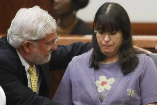 Подробности трагического дела Андреа Йейтс, которая считала, что ее детей «невозможно спасти» Подробности трагического дела Андреа Йейтс, которая считала, что ее детей «невозможно спасти»