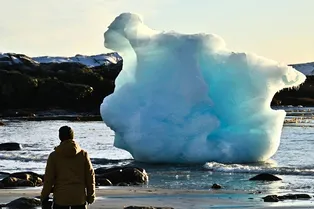 Уровень океана повышается во всем мире, но снижается около Гренландии Уровень океана повышается во всем мире, но снижается около Гренландии