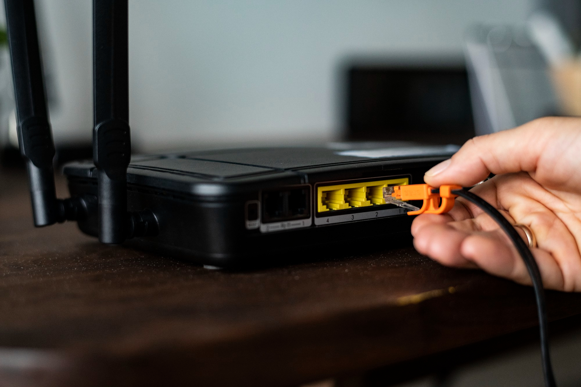 Как безопасно использовать WiFi дома: 5 советов, которые стоит знать каждому
