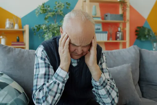 Депрессия может быть ранним признаком болезни Паркинсона или деменции Депрессия может быть ранним признаком болезни Паркинсона или деменции