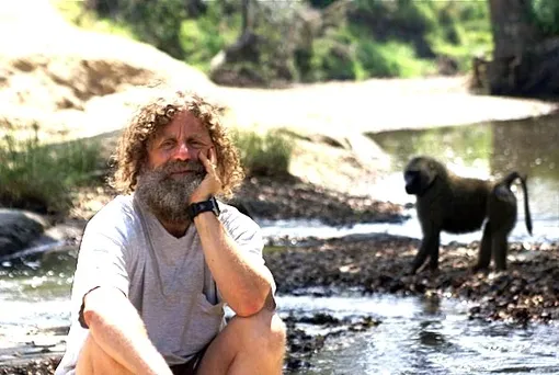 Роберт Сапольски во время одной из экспедиций Роберт Сапольски во время одной из экспедиций