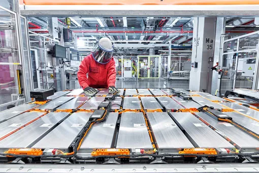 ev battery factory worker