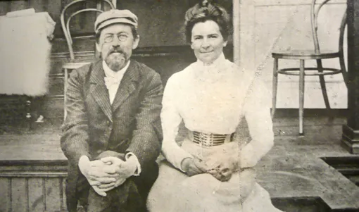 А.П. Чехов и О.Л. Книппер, 1901 г. А.П. Чехов и О.Л. Книппер, 1901 г.
