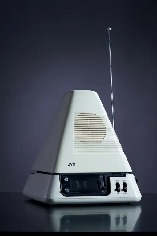 телевизор трансформер пирамида jvc телевизор трансформер пирамида jvc