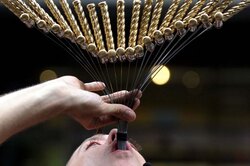 Спринт на каблуках и парашютист-каратист: 11 невероятно забавных мировых рекордов