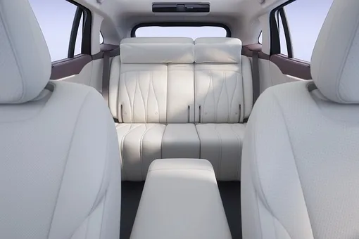 aistaland gx7 interior