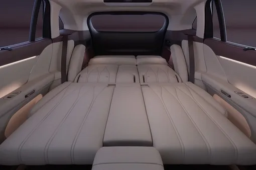 aistaland gx7 interior night