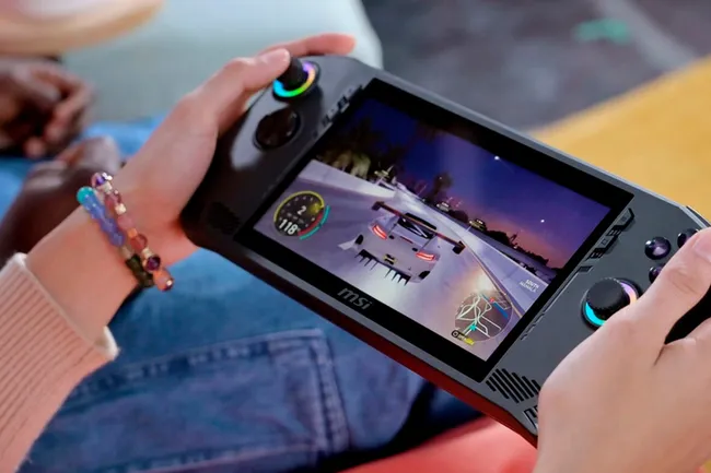 Лучшие игровые портативные консоли в 2025 году: 5 моделей на любой кошелек