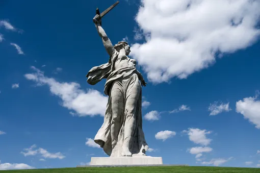 «Родина-мать зовет!» «Родина-мать зовет!»