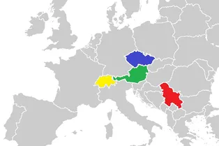 Сложный вопрос для любителей географии: каким цветом выделена Чехия на контурной карте?