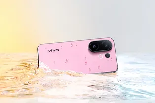Раскрыты возможности vivo S50 Pro Mini: компактный флагман с Snapdragon 8 Gen 5