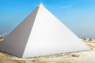 Взгляд в прошлое: как выглядели пирамиды Гизы на момент постройки Взгляд в прошлое: как выглядели пирамиды Гизы на момент постройки