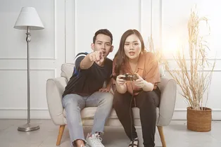 Миф развеян! На работе больше выгоды от внешности получают мужчины, а не женщины