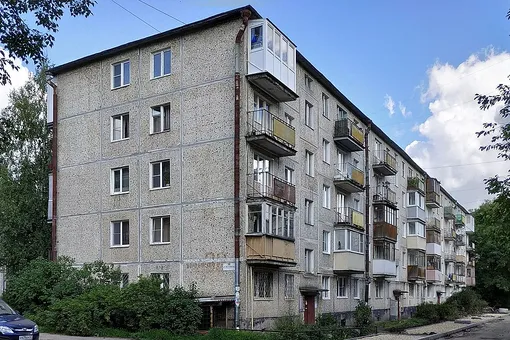 Главный запах СССР: почему в подъездах хрущевок всегда пахнет жареным Главный запах СССР: почему в подъездах хрущевок всегда пахнет жареным